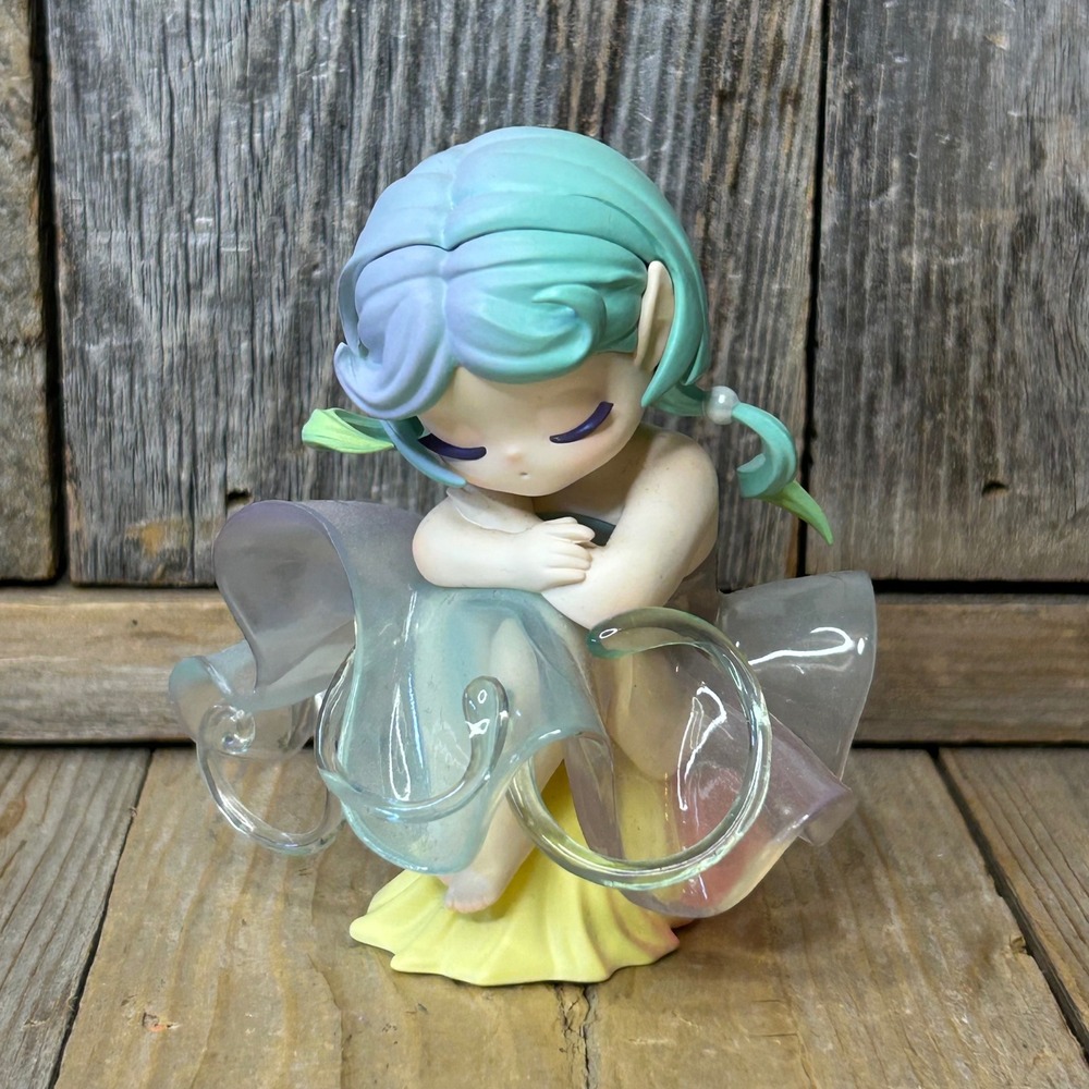 52TOYS Sleep Sea Elves "Jellyfish" Ocean Series Water Elf Iridescent Figure 3.5"